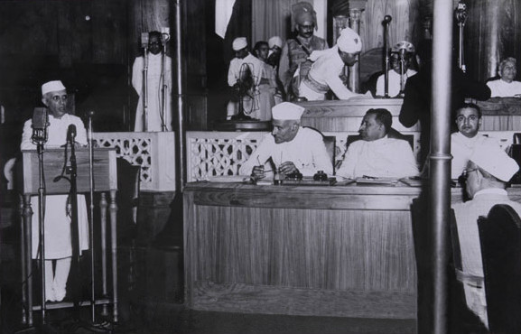 Jawaharlal Nehru delivering his tryst with destiny speech